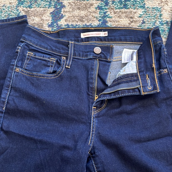 Levis 724 high rise stretch jeans - Picture 2 of 5